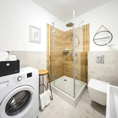 アパート Lubie Morze ヤンタル